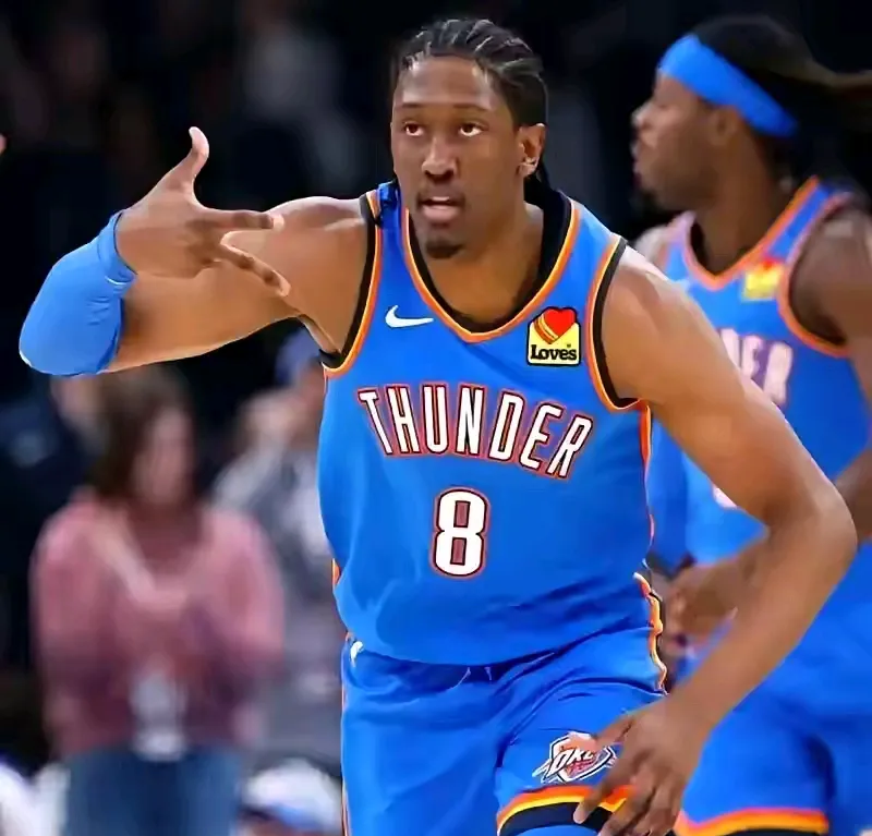 包含俄克拉荷马雷霆迎法甲关键赛，加时末段造点机会，气氛紧张，更衣室氛围转暖的词条