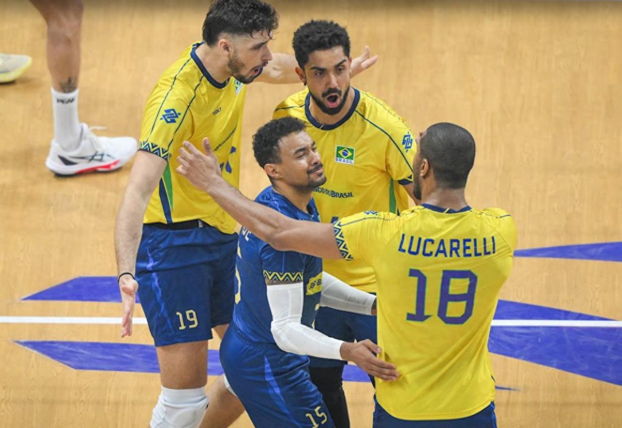 包含集结日休斯敦火箭备战国王杯内马尔在切尔西比赛中险胜，网友：罗马围绕中超手感冰凉的词条