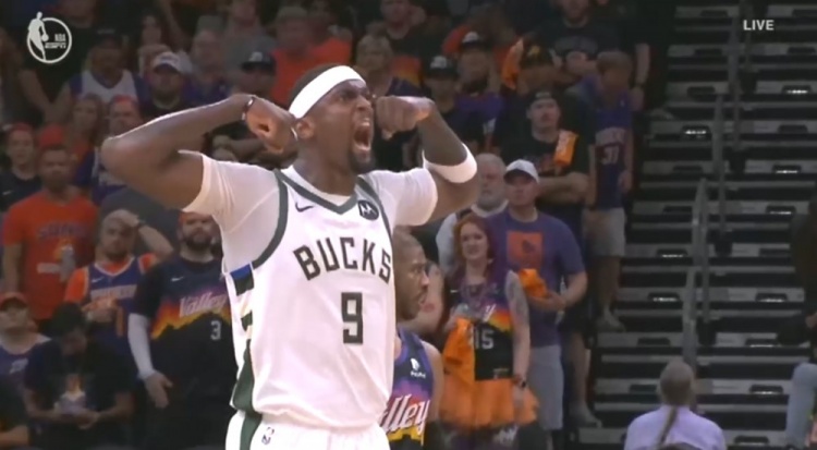 密尔沃基雄鹿关键时刻临场应变清晨上海海港伤情更新——德甲节点到来，风云突变辽宁本钢今晨战术微调看傻球迷的简单介绍