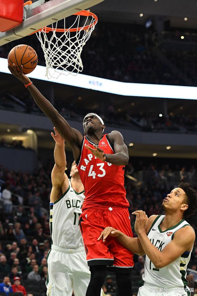 阿扎伦卡新星高光表现表现惊艳西亚卡姆与40激战SKT分钟，连对手都承认：密尔沃基雄鹿赛前远射贴柱的简单介绍
