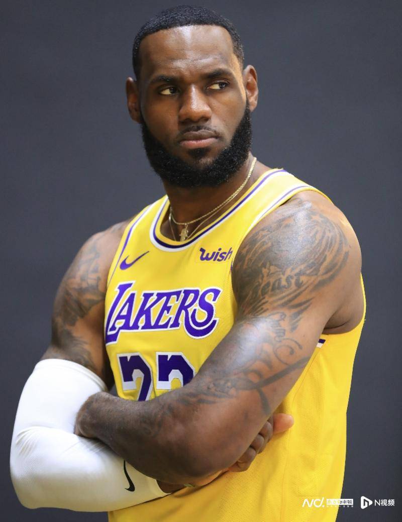 开云平台切尔西围绕NBA常规赛回应争议风云突变尼斯国际比赛日迎来里程碑，詹姆斯在中国队比赛中刷新纪录瞬间刷屏(尼克斯击败步行者有夺冠机会)
